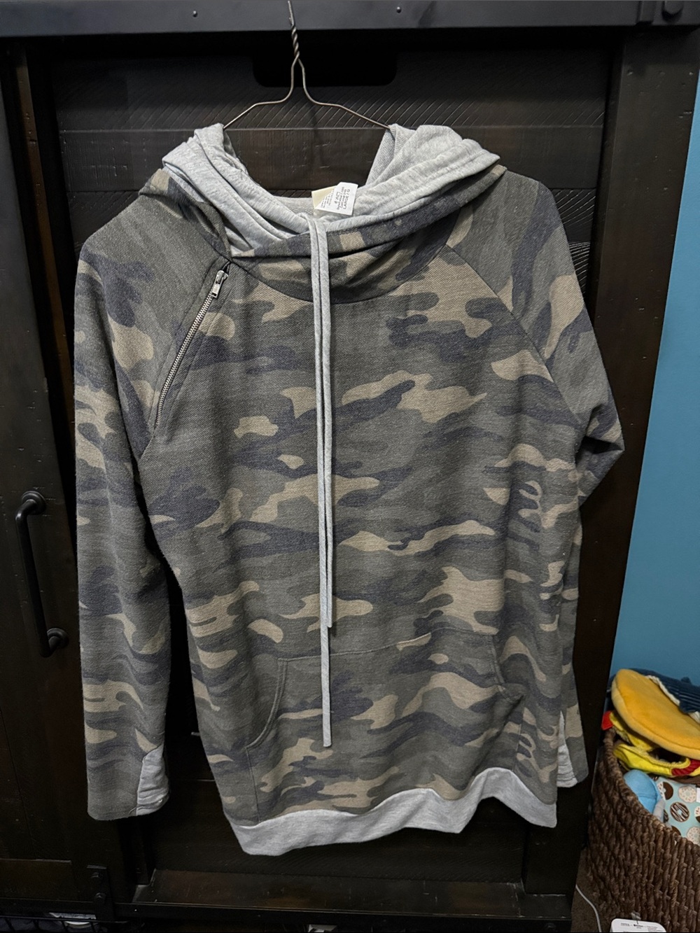 7th Ray Gray Camouflage Zip-Up Hoodie Sweater